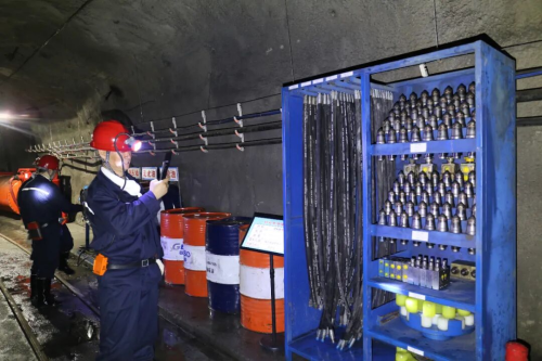 ΢��ͼƬ_2025-11-06_205006_064